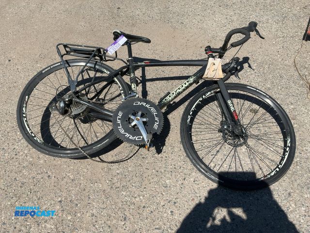 Lot 2-35308 - Gravel Trail Coyote Bicycle