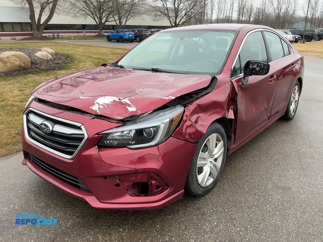 Lot 2-43461 - 2018 Subaru Legacy 2.5i Sedan AWD