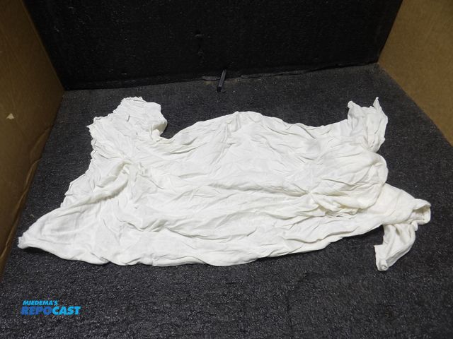 Lot 2-53884 - 50lb of shop rags, 18 x 18 each, 2 boxes each, #16M204