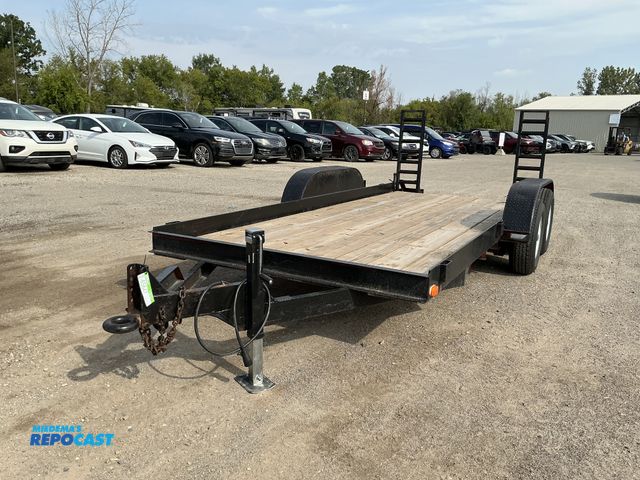 Lot 2-36696 - 2001 Cronkhite Trailer Other
