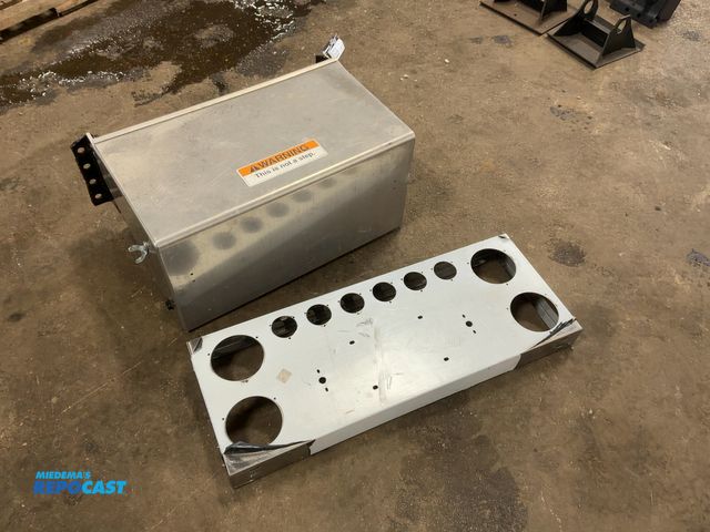 Lot 2-11529 - Lot of (1) Used Battery Box, approx. 25-1/2”x14”x13”, missing one latch, and (1) Tail Light Bracket,...