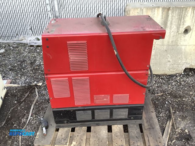 Lot 2-93950 - Skid lot of (1) Lincoln electric power wave 450 welding power source