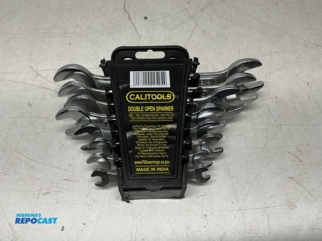 Lot 2-73115 - Calitools Double Open Spanner from Sizes 27/32 and 3/4 - 1/4 and 7/32