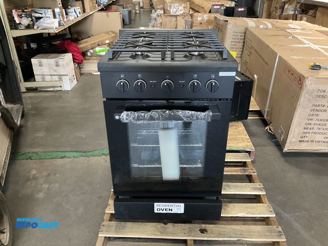 Lot 2-27767 - Scratch & Dent General Electric PLS624DT3BB GAS OVEN FOR RECREATIONAL VEHICLE