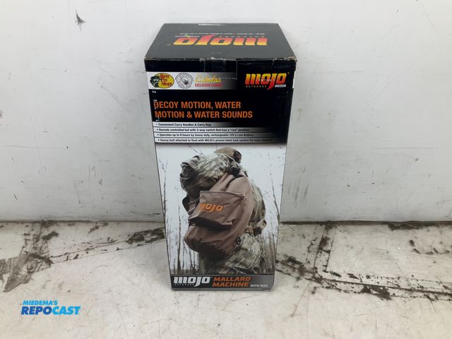 Lot 2-19570 - Mojo Outdoors mallard machine with bag