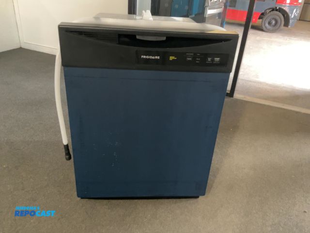 Lot 2-60924 - Scratch & Dent Frigidaire  FDPC4221AB3A Dishwasher