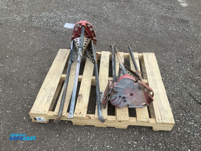 Lot 2-43708 - (2) Reed R450+ pipe stands, 1/8” to 6”, used