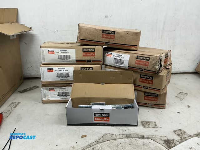 Lot 2-76902 - Lot of (7) boxes of Simpson strong-tie heavy duty screw anchors model#THD50800H 1/2”x8”