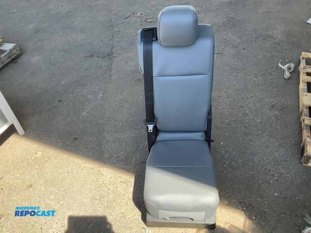 Lot 2-75965 - (6) 2026 ford f 550 center consoles