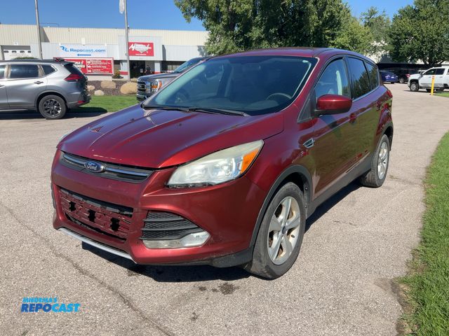 Lot 2-45196 - 2014 Ford Escape SE SUV FWD
