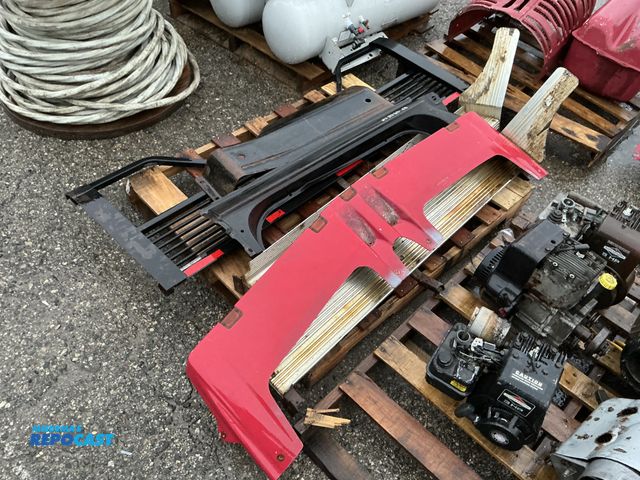 Lot 2-74014 - Skid of visor/running boards/rockers 80-96 F-series trucks