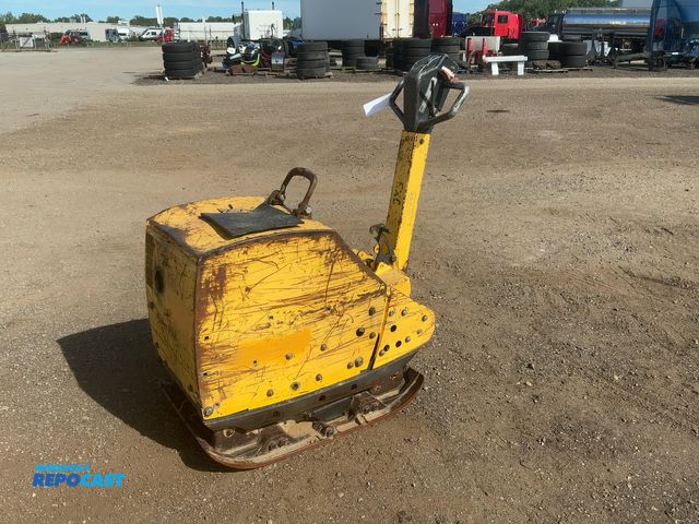 Lot 2-40691 - 2010 Bomag BPR 70/70 D Reversible Plate Compactor