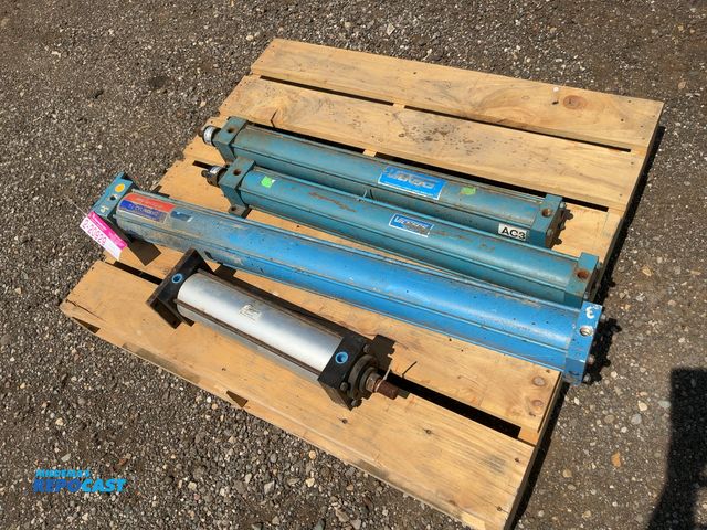 Lot 2-20929 - (4) Assorted Pneumatic Cylinders, two are Matching Vickers brand, approx. 39" long as pictured, Aero...