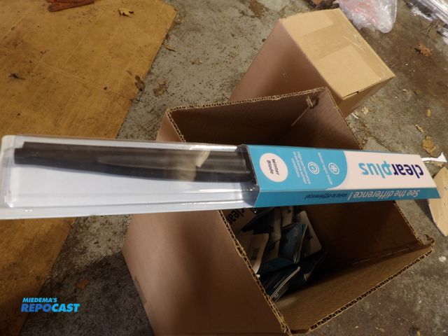 Lot 2-53099 - lot of (20) new Extreme weather winter wiper blades, 20" high performance extreme winter conditions