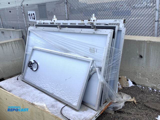 Lot 2-73164 - Skid lot of assorted sized Dometic go power solar panels