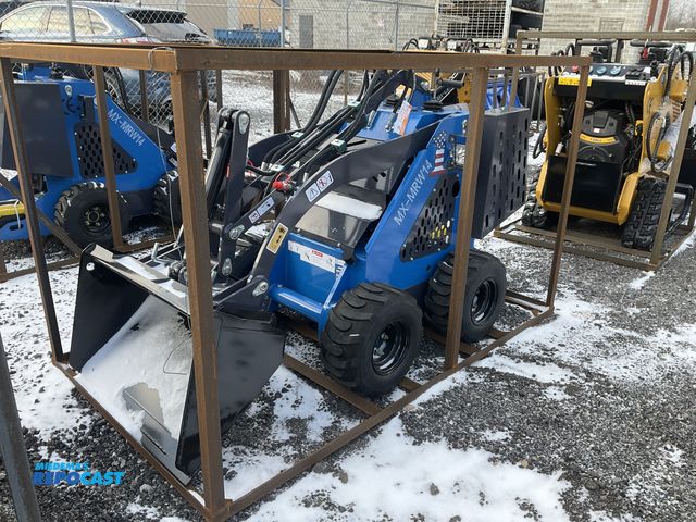 Lot 2-44827 - 2026 AGT MX-MRW14 Stand On Mini Wheel Loader