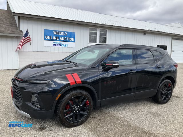 Lot 2-61115 - 2021 Chevrolet Blazer SUV AWD