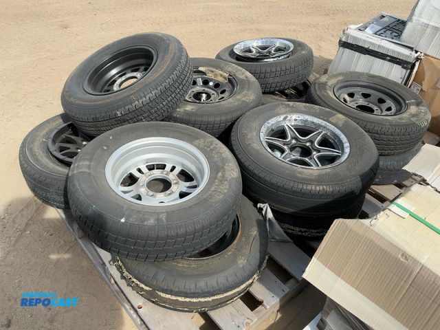 Lot 2-76976 - Skid Lot of Assorted RV trailer Tires w/ Rims