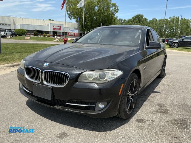 Lot 2-75211 - 2012 BMW 528i xDrive Sedan AWD