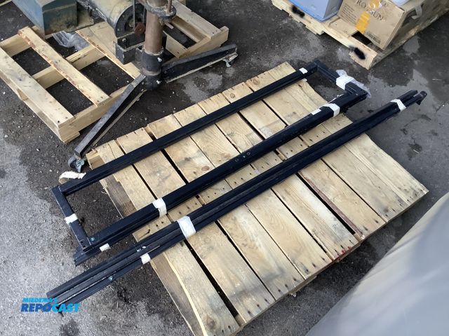 Lot 2-93405 - Black Metal Frame for Queen Platform Bed. Has Slight Rust