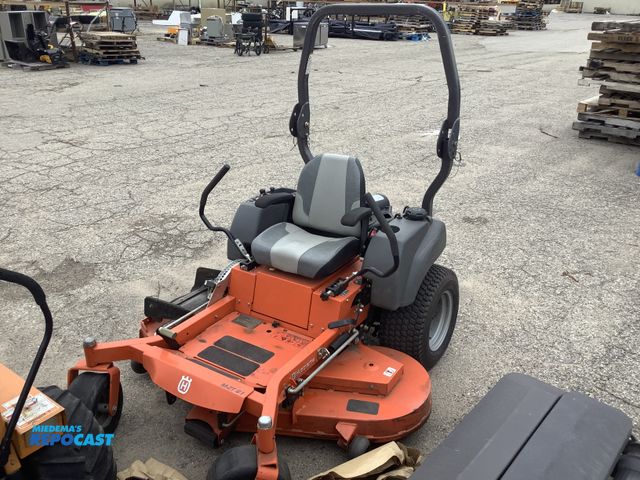 Lot 2-60884 - Husqvarna M-ZT 61 Zero-Turn Lawn Mower