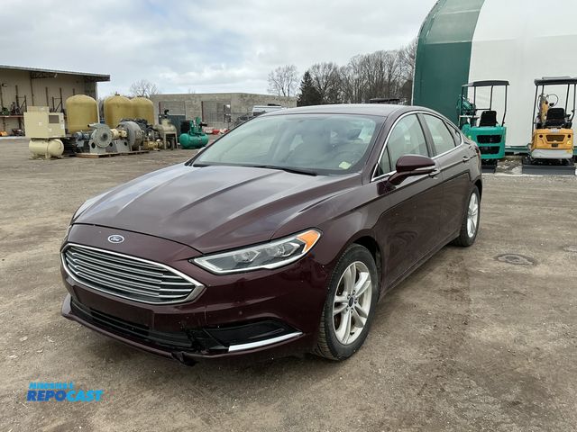 Lot 2-41487 - 2018 Ford Fusion SE Sedan FWD