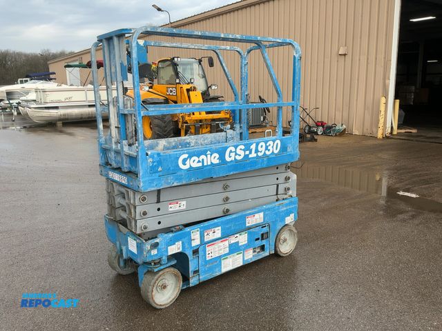 Lot 2-43029 - 2019 Genie GS-1930 Scissor Lift 19’ Max Platform Height, 500 lb Max Capacity, 24 Volt, On-Board Char...