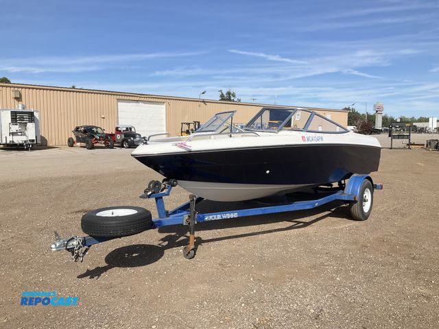 Lot 2-21497 - 1994 FOUR WINNS FREEDOM 170 17’ 6” Open Bow Boat
