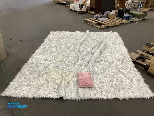 Lot 2-75453 - White rug approx. 111.x87” and light pink chair covers