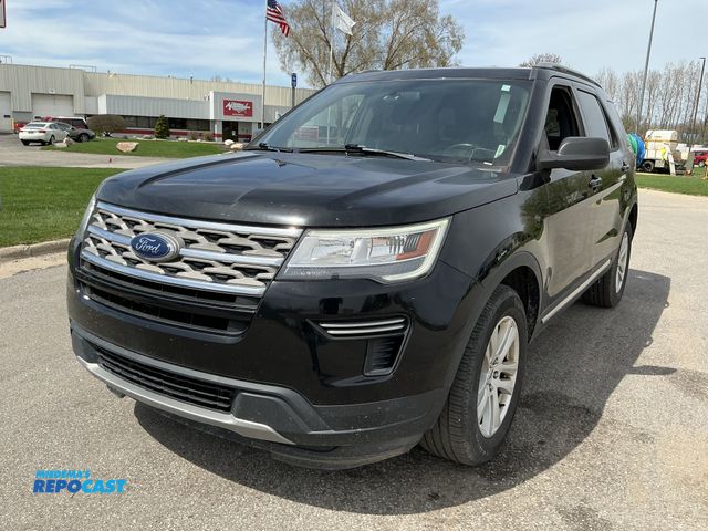 Lot 2-79716 - 2018 Ford Explorer XLT XLT SUV 4x4