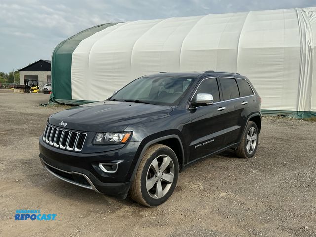Lot 2-30232 - 2014 Jeep Grand Cherokee Limited 4WD SUV 4x4