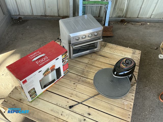 Lot 2-55603 - (3) used appliances. All untested. Ronco Ready Grill, Pizzazz pizza oven and a Cuisinart toaster ove...