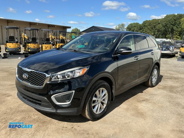 Lot 2-90959 - 2018 Kia Sorento LX 2WD SUV FWD