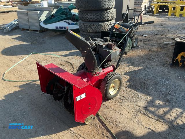 Lot 2-67740 - ATLAS 1032 walk behind heavy duty 2-stage snowblower, has a 10hp Tecumseh motor and a 32" wide cut, ...