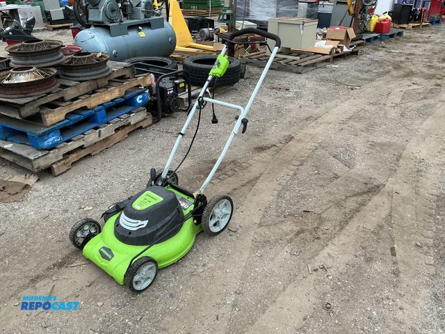 Lot 2-69153 - Greenworks 20” 12A Electric Lawn Mower Push Mower