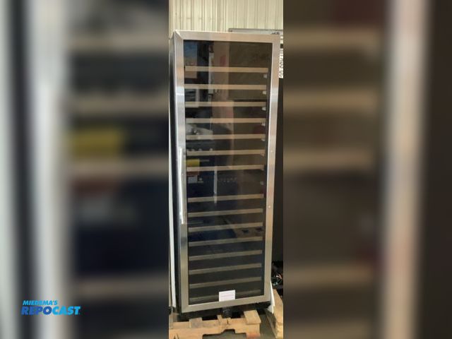 Lot 2-13486 - Scratch & Dent Element by vinotemp EL-142SDST Wine cooler