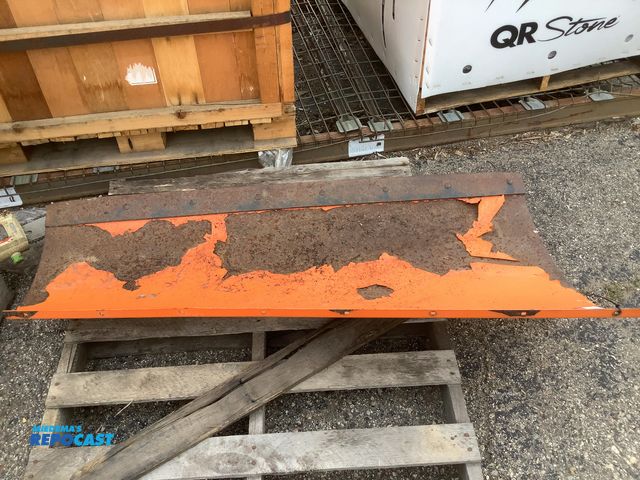 Lot 2-35431 - State  plow  by Cycle Country