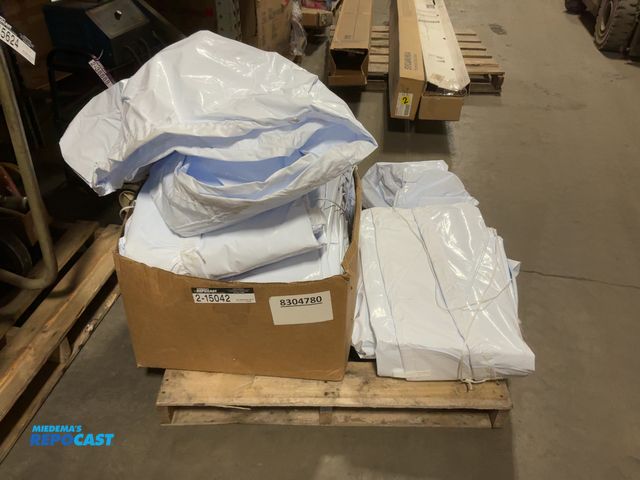 Lot 2-15042 - Lot of (3) Transhield Plastic boat covers for Crestliner 202 Tournament series