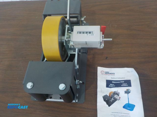 Lot 2-34242 - New cable/rope measuring tool. Manual