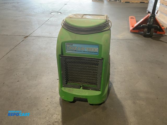 Lot 2-45975 - Drieaz Drizair 1200 Professional Dehumidifier