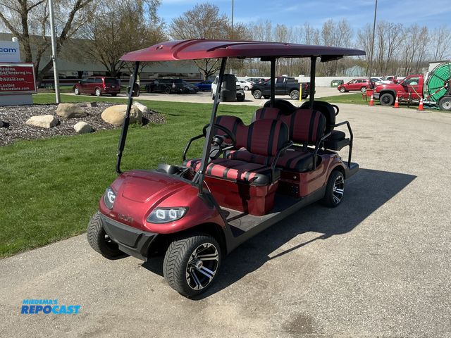 Lot 2-92130 - Icon LT-A617 Golf Cart