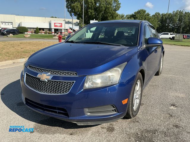 Lot 2-30319 - 2012 Chevrolet Cruze LT Sedan FWD