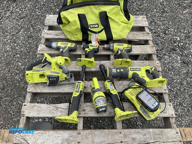 Lot 2-40591 - (8) Pcs. Saw &amp; Drill Combo Ryobi Cordless
