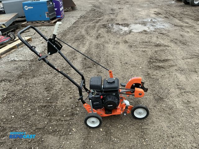 Lot 2-95912 - Powermate commercial lawn edger w/ a 9" cutting blade on a fully adjustable head - has a Briggs &amp...