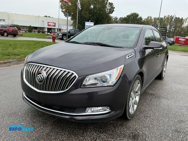 Lot 2-67792 - 2014 Buick Lacrosse Leather Sedan FWD