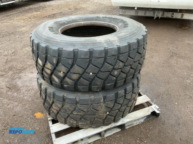 Repocast.com - Lot 2-11618 - (2) Used Goodyear G178 Size 445/65R22.5 ...