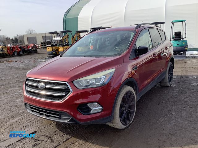 Lot 2-41507 - 2018 Ford Escape SE 4WD SUV 4x4