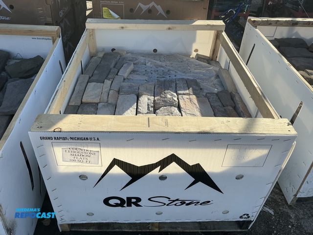 Lot 2-73305 - Country Ledgestone Shadow Flats