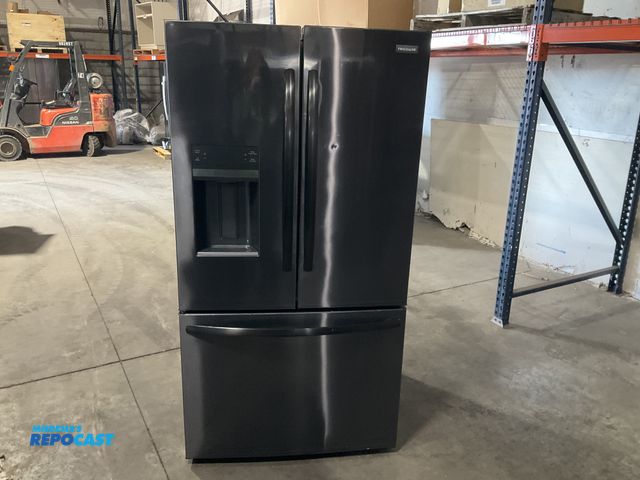 Lot 2-46799 - Scratch & Dent Frigidaire FRFS2823ADA Refrigerator/Freezer
