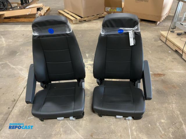 Lot 2-11131 - Lot of (2) New Takeout 2022-25 Freightliner M2/S2 Black Vinyl Seats, without Isri Air Ride Bases, ea...